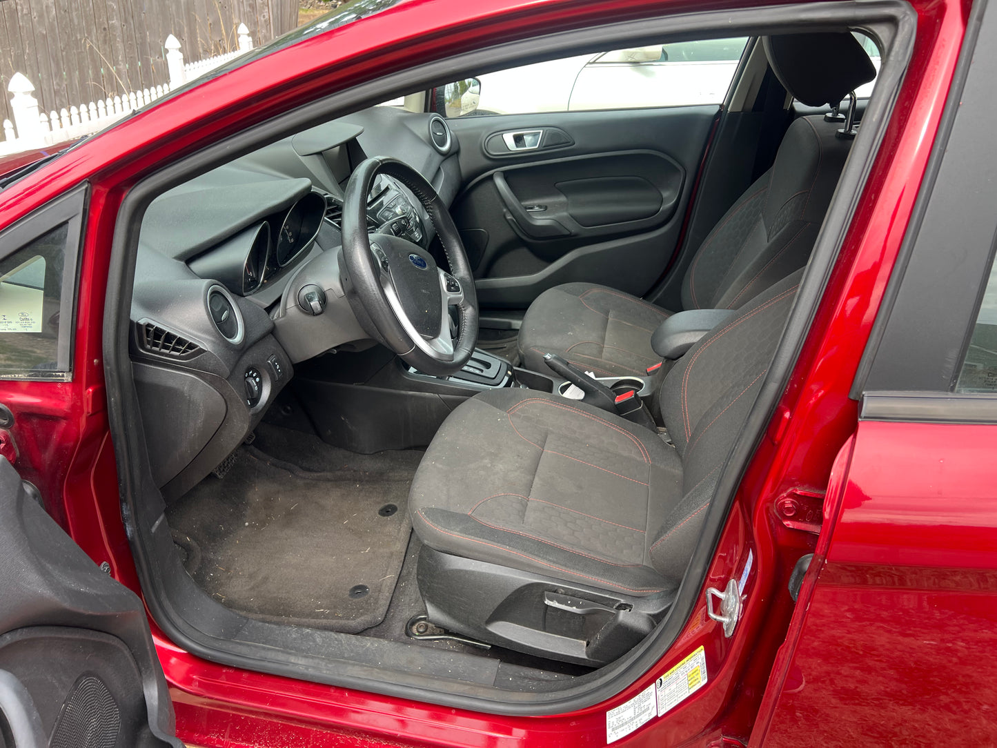 2015 Ford Fiesta SE 68k miles