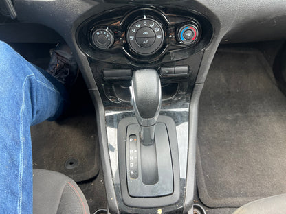 2015 Ford Fiesta SE 68k miles