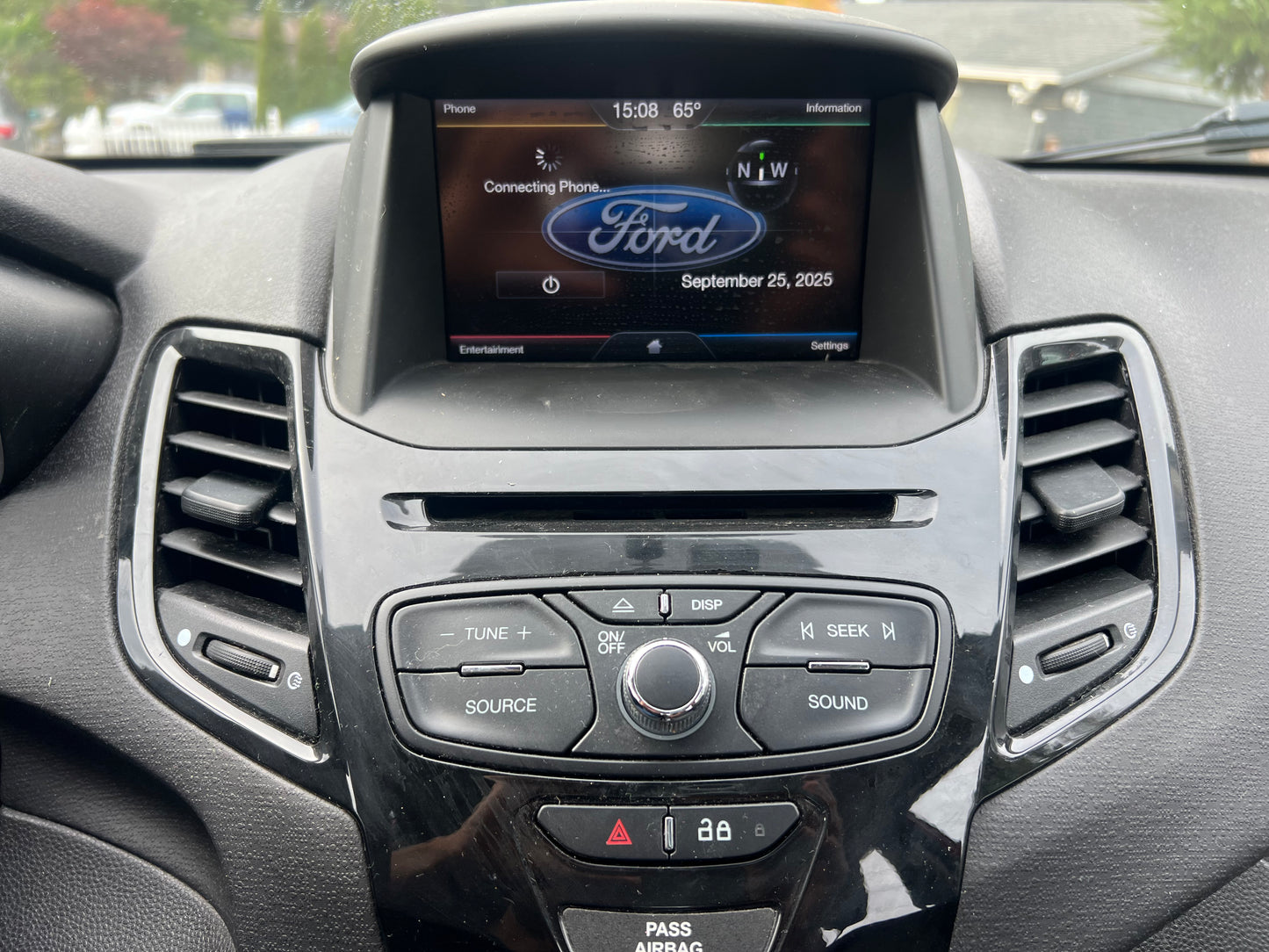 2015 Ford Fiesta SE 68k miles