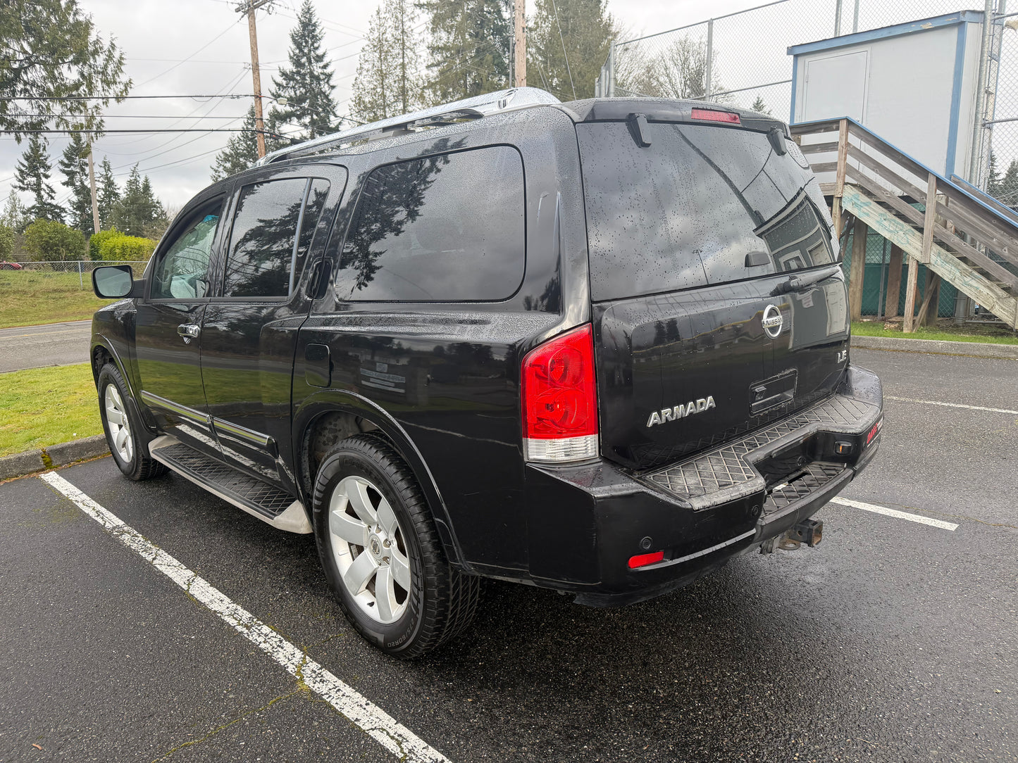 2010 Nissan Armada SE