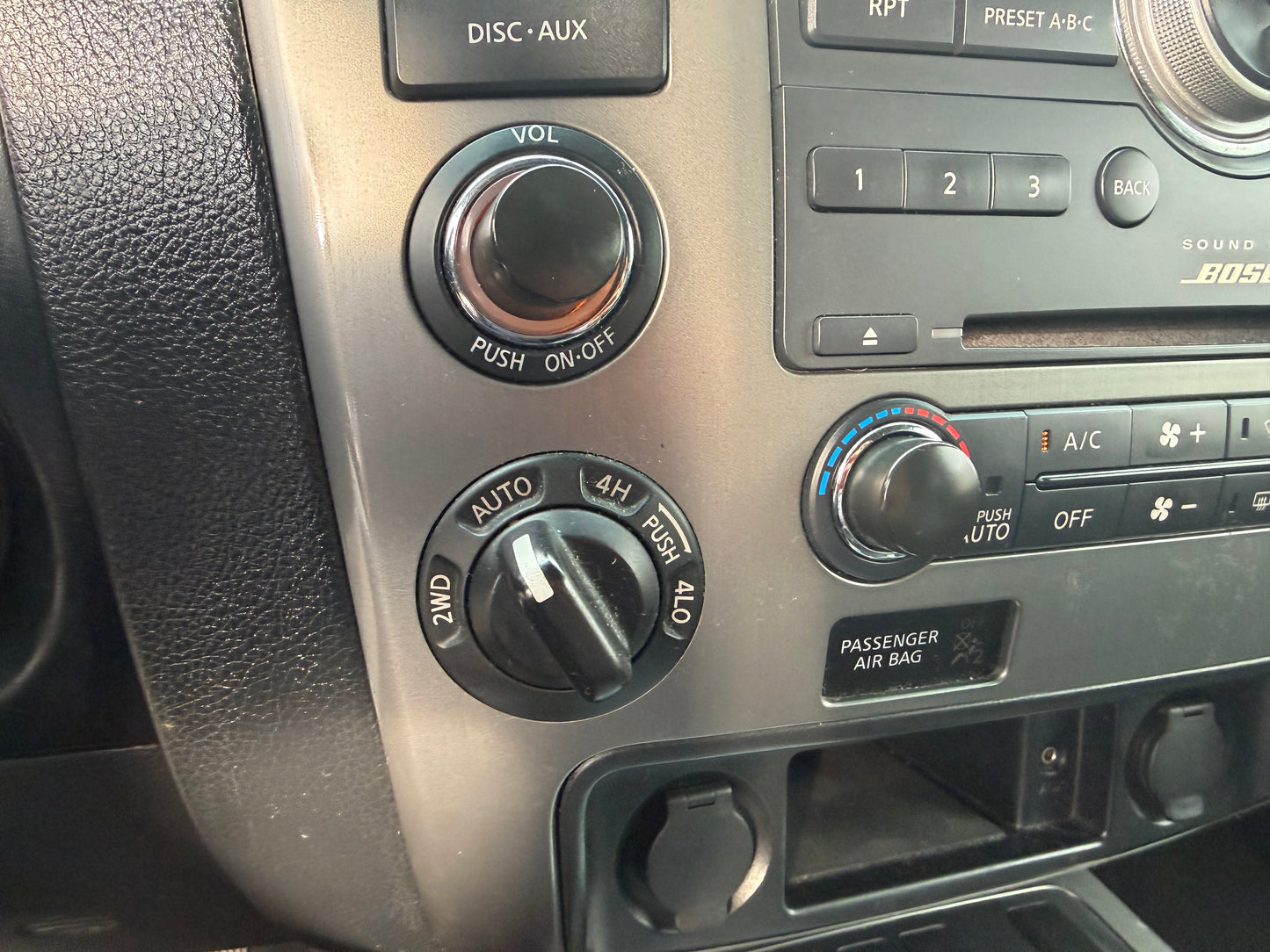 2010 Nissan Armada SE